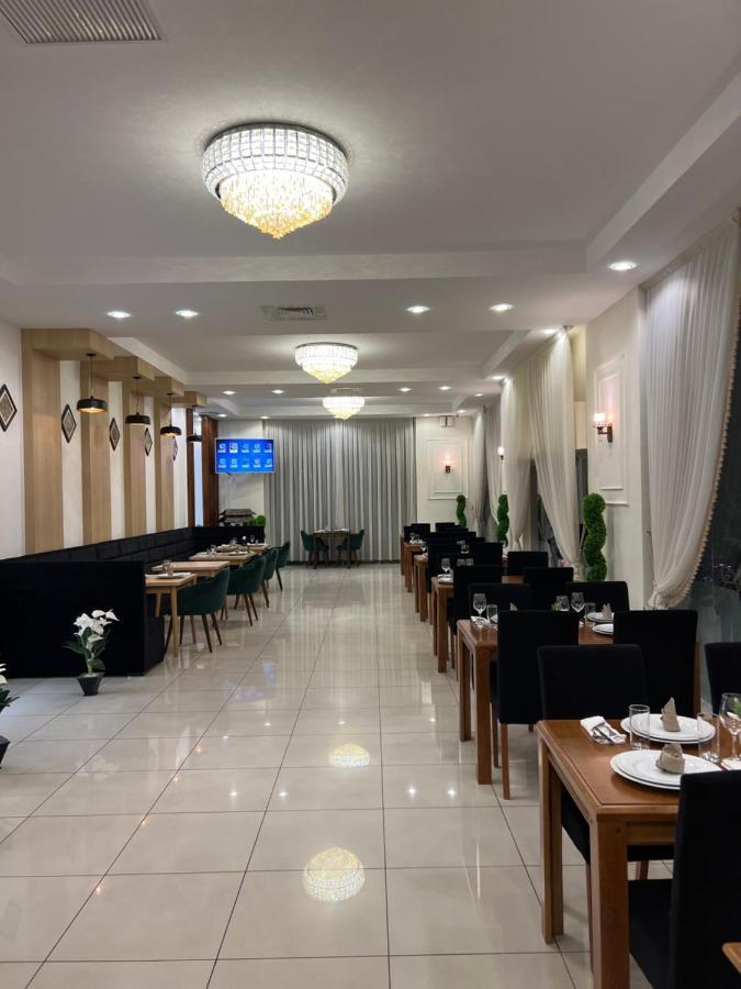 Attention Payement A La Reservation En Euros Оран Екстериор снимка